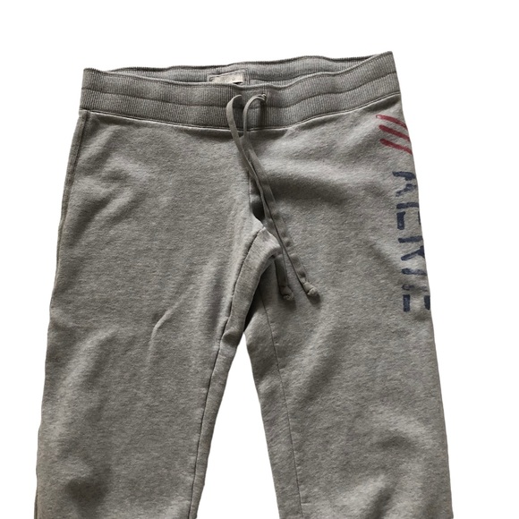 Aerie The Girly Crop Gray Fleece Lined Sweatpants Joggers - Picture 2 of 12